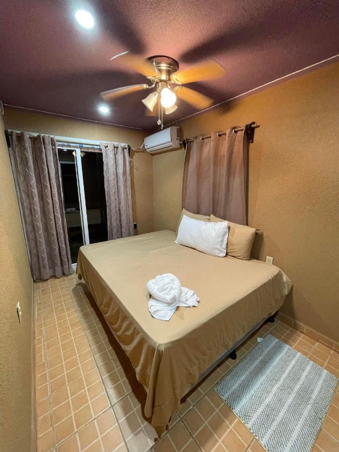 Six Huts Mr, Crab Apartment מראה חיצוני תמונה