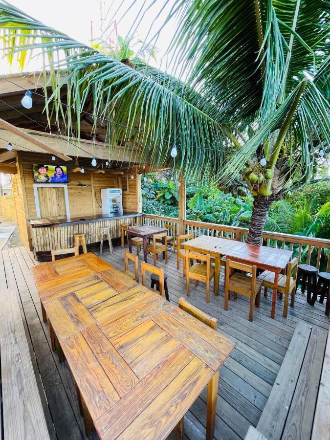 Six Huts Mr, Crab Apartment מראה חיצוני תמונה